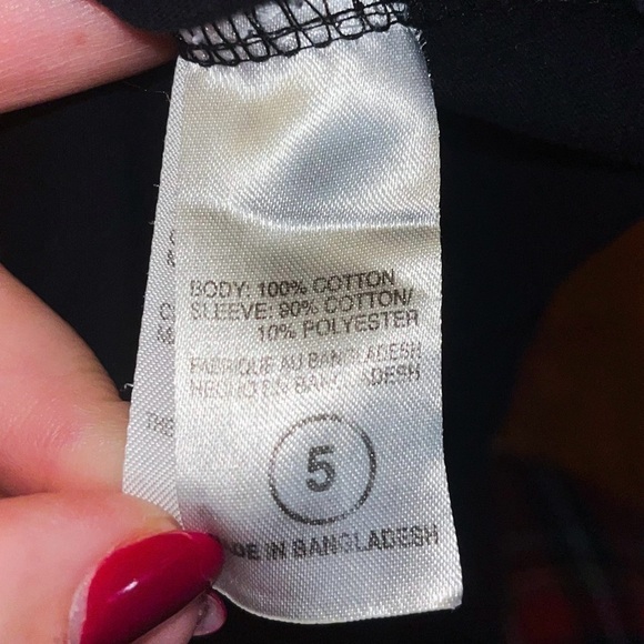 Air Jordan Youth Long Sleeved Shirt Size 5 - Picture 4 of 7